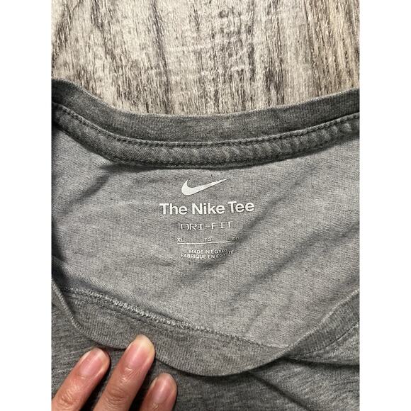 Nike Dri-Fit Men’s Size XL Gray Athletic Performance Short Sleeve T-Shirt - Picture 2 of 6